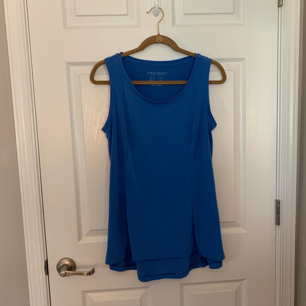 Blue Susan Graver liquid knit tank top. Size M High-Low hem